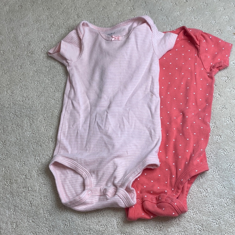 Carter’s bodysuit Two Pieces